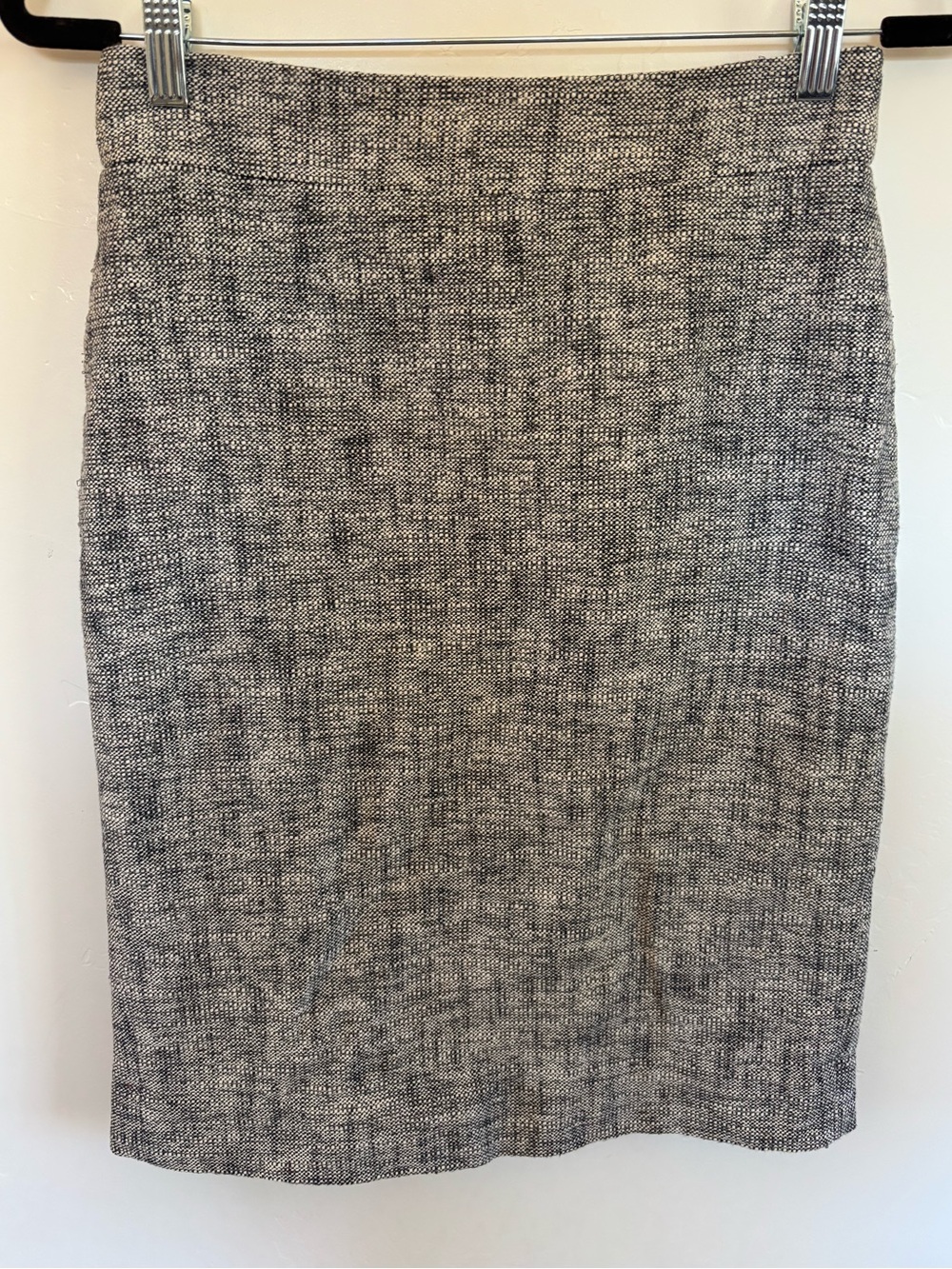 J.Crew Size 4 Black White Tweed Pencil Skirt Side Slit Lined Career Workwear